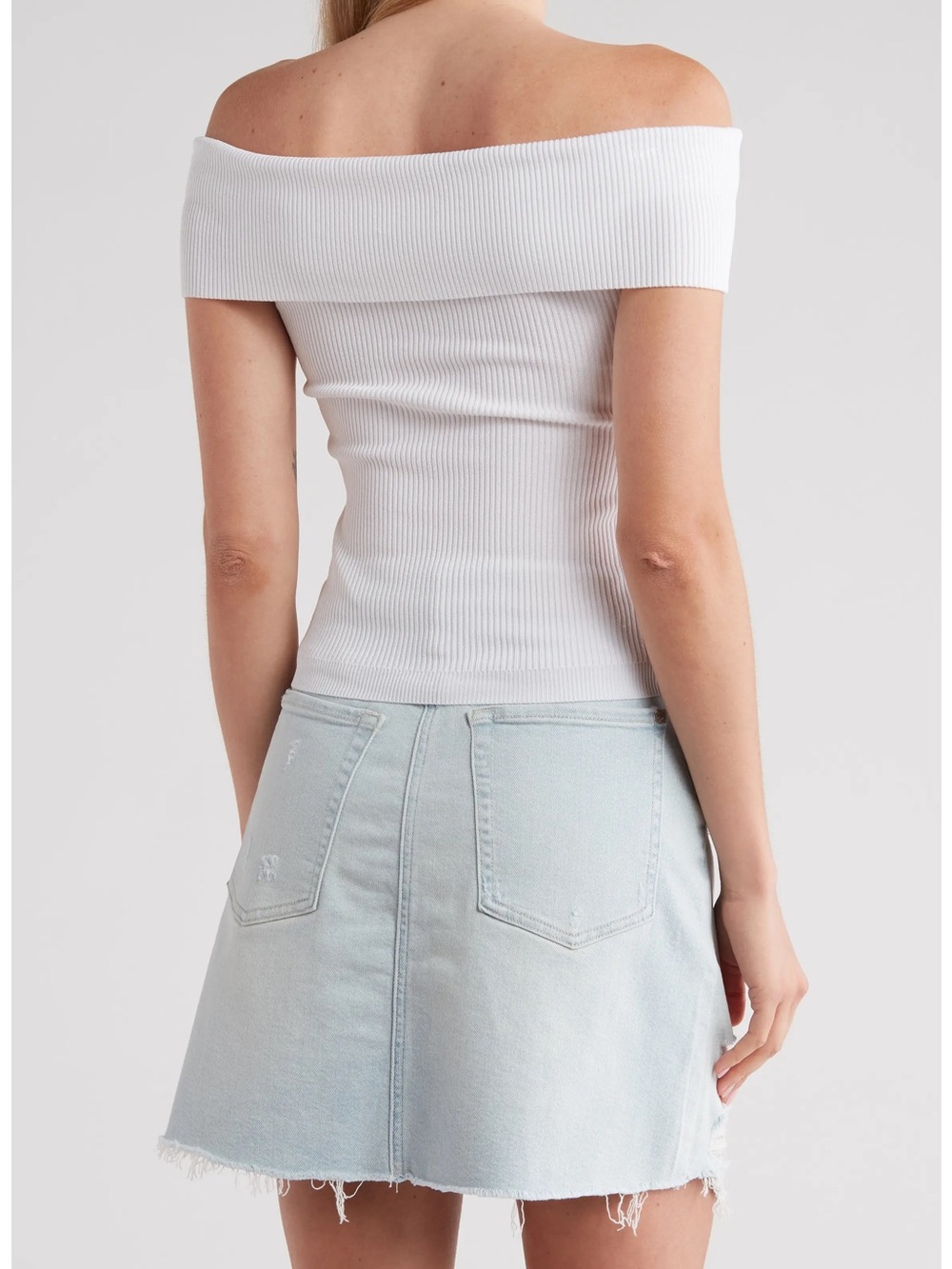 Off-Shoulder Ribbed White Top - Picture 2 of 6